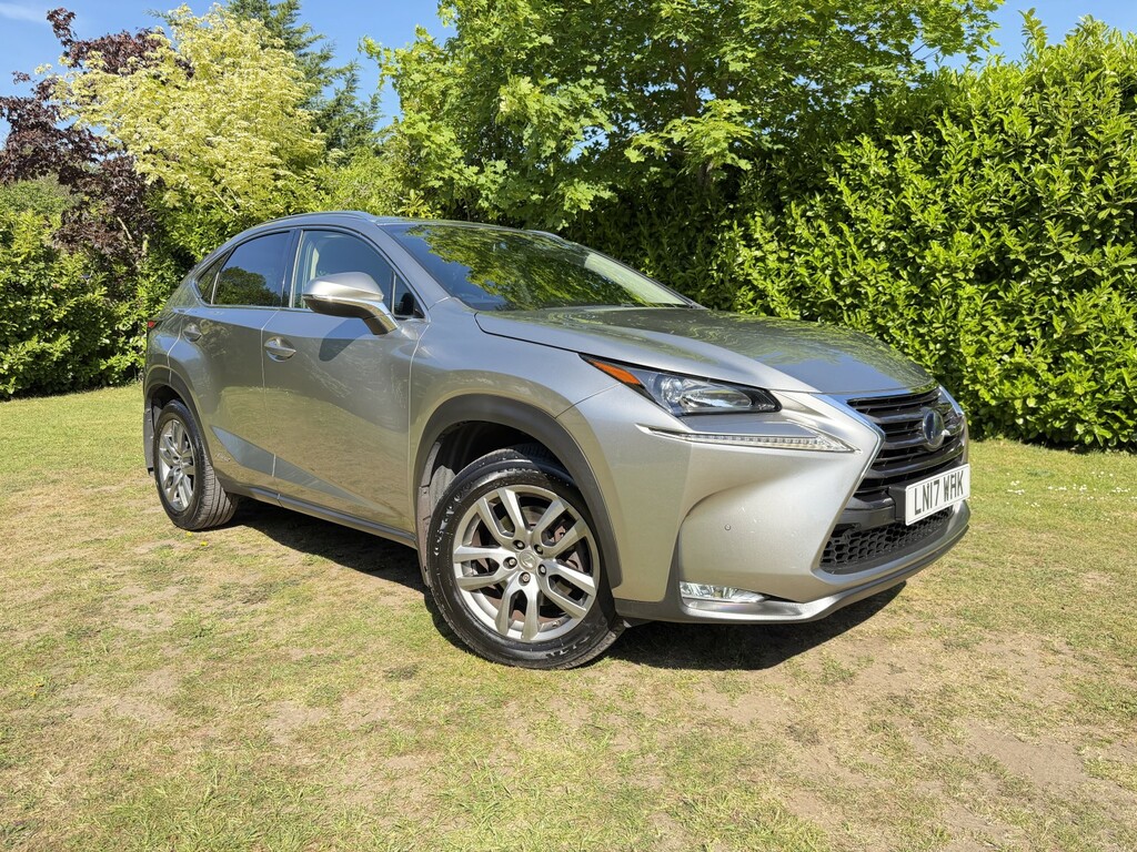 Lexus NX Suv 2.5 300H Luxury 2017 Silver
