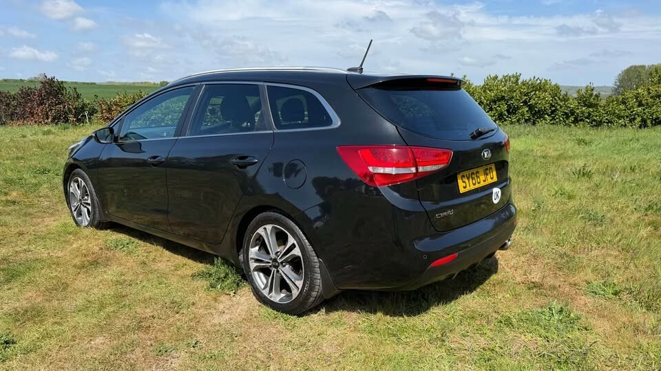 Kia Ceed Estate 1.6 Crdi Gt-line 2016 SY66JFO Black #5