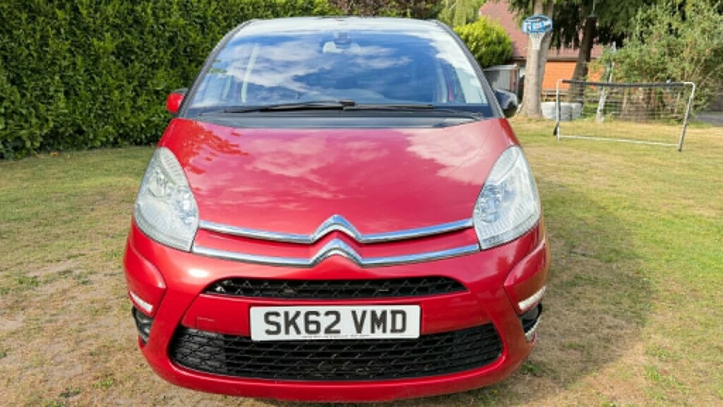 Citroen C4 Picasso Mpv 1.6 Hdi Platinum 2013 SK62VMD Red #2