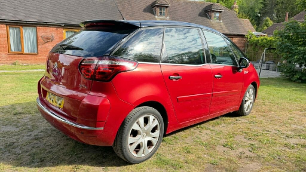 Citroen C4 Picasso Mpv 1.6 Hdi Platinum 2013 SK62VMD Red #6