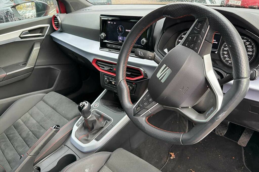 Seat Arona 1.0 Tsi 110 Fr Edition Red #6