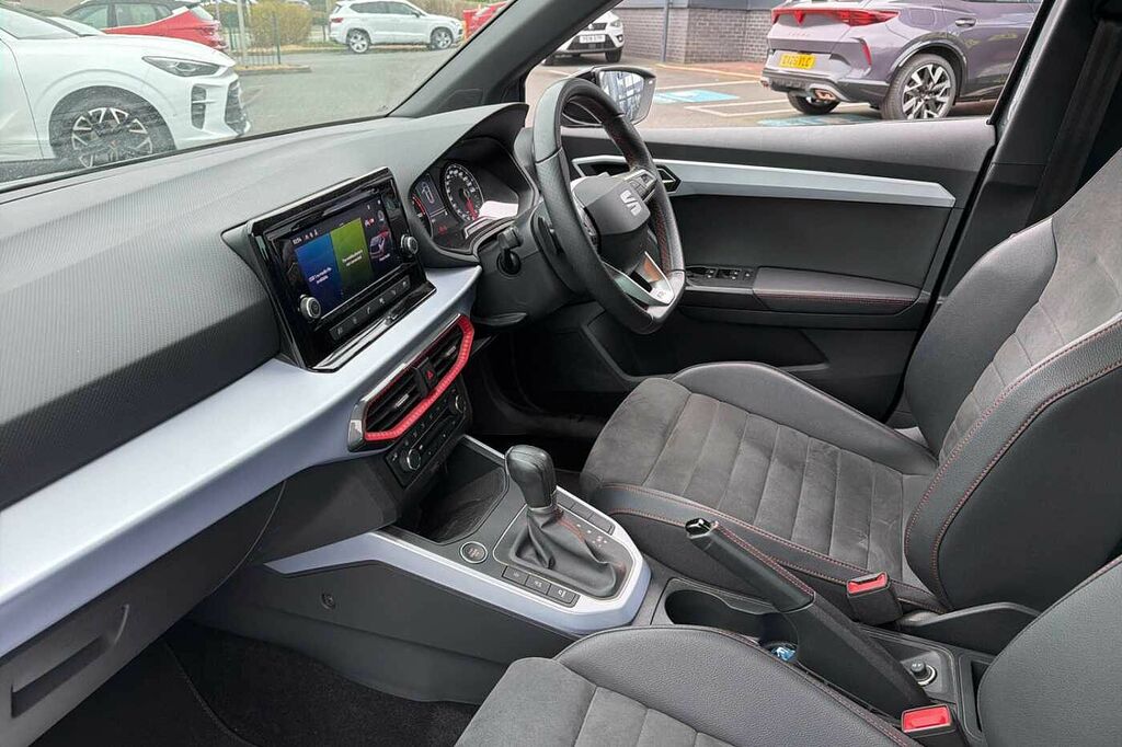 Seat Arona 1.0 Tsi 110 Fr Edition Dsg DG23FHC Grey #2