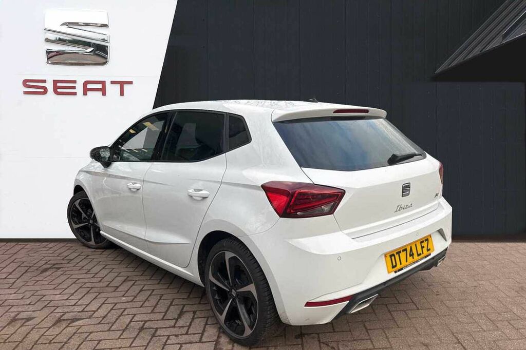 Seat Ibiza 1.0 Tsi 95 Fr Sport DT74LFZ White #3