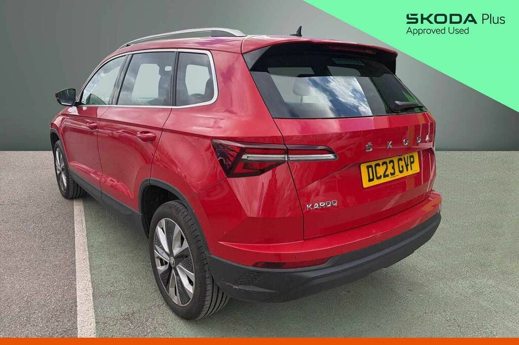 Skoda Karoq 1.5 Tsi Se L Dsg Red #3