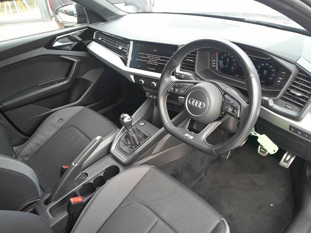 Audi A1 30 Tfsi 110 Black Edition BV24TOH Blue #6