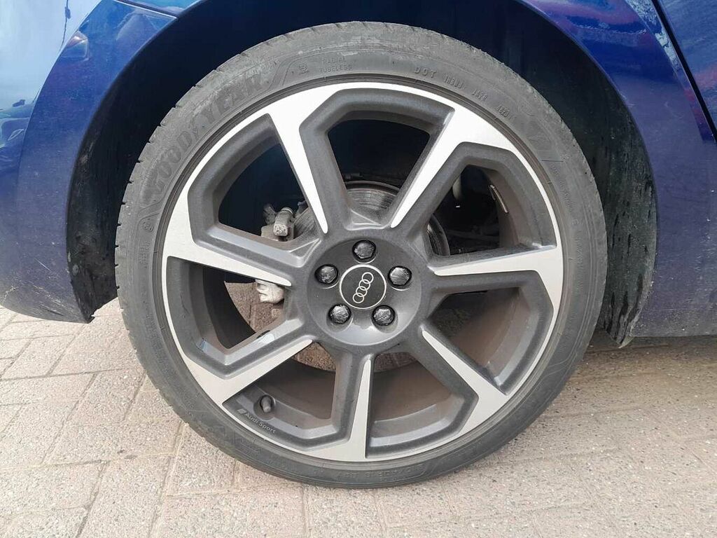 Audi A1 30 Tfsi 110 Black Edition BV24TOH Blue #5