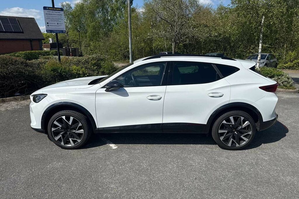 Cupra Formentor 1.5 Etsi 150 V2 Dsg KM25FHJ White #4