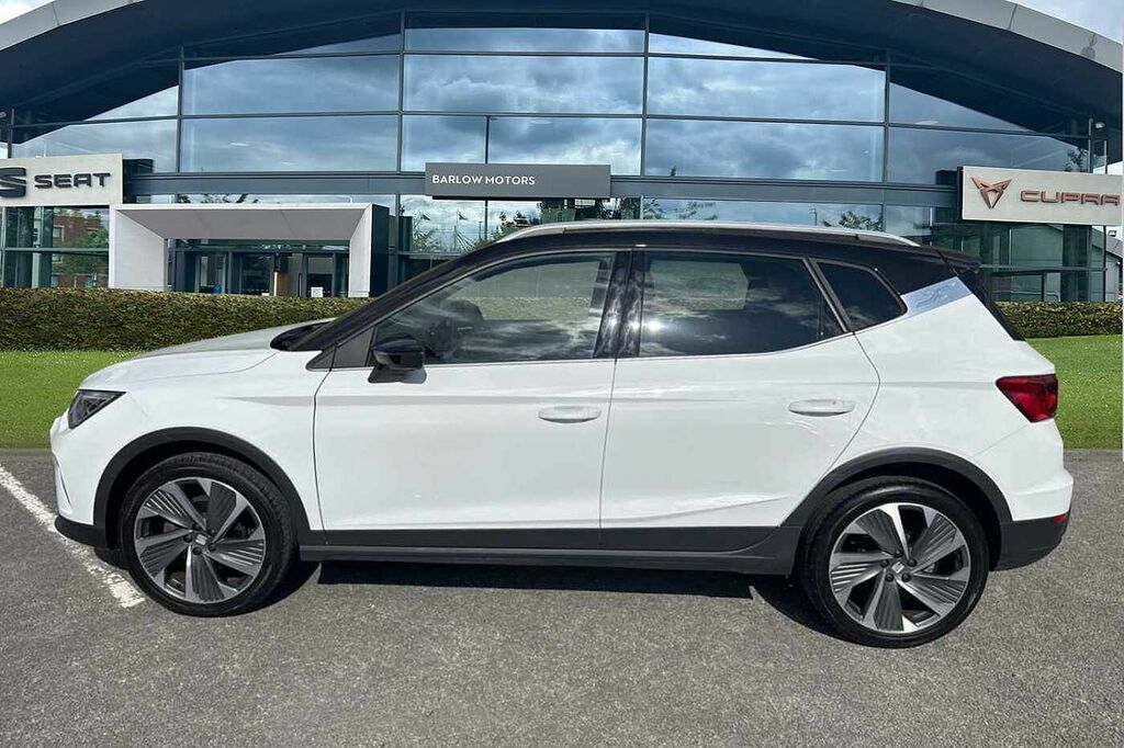 Seat Arona 1.0 Tsi 115 Fr Sport DX24YLW White #4