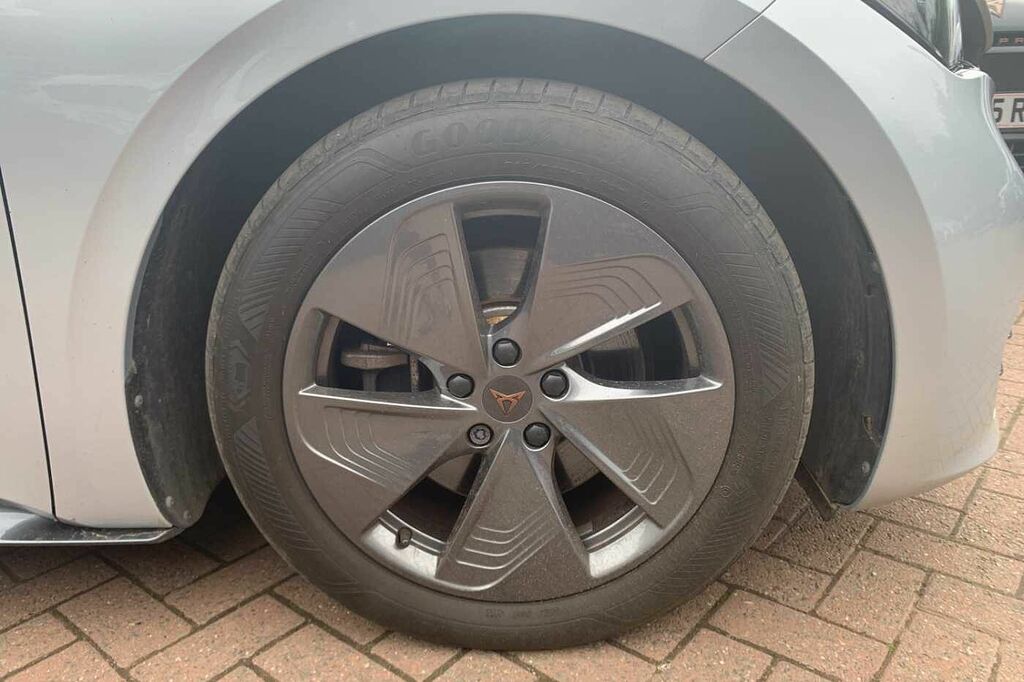 Cupra Born 150Kw V1 58Kwh NG72EXO Silver #5