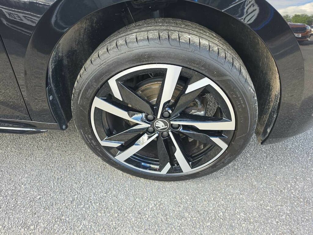 Skoda Kamiq 1.0 Tsi Monte Carlo Edition AF25OMV Black #5