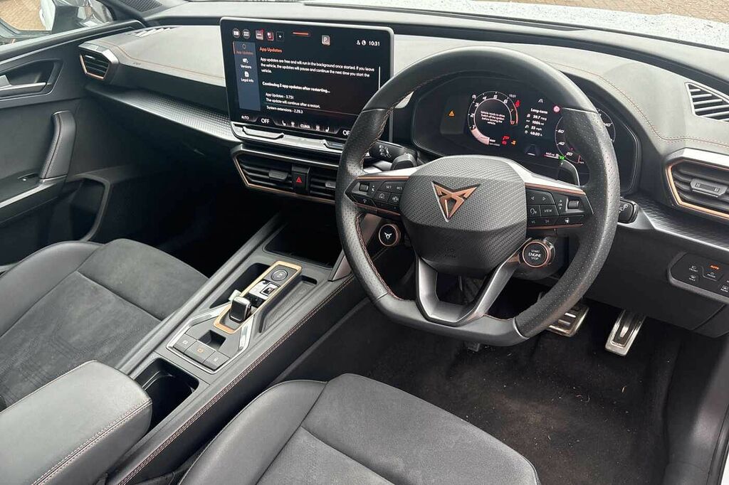 Cupra Leon 1.5 Etsi 150 V2 Dsg KW25LDN White #6