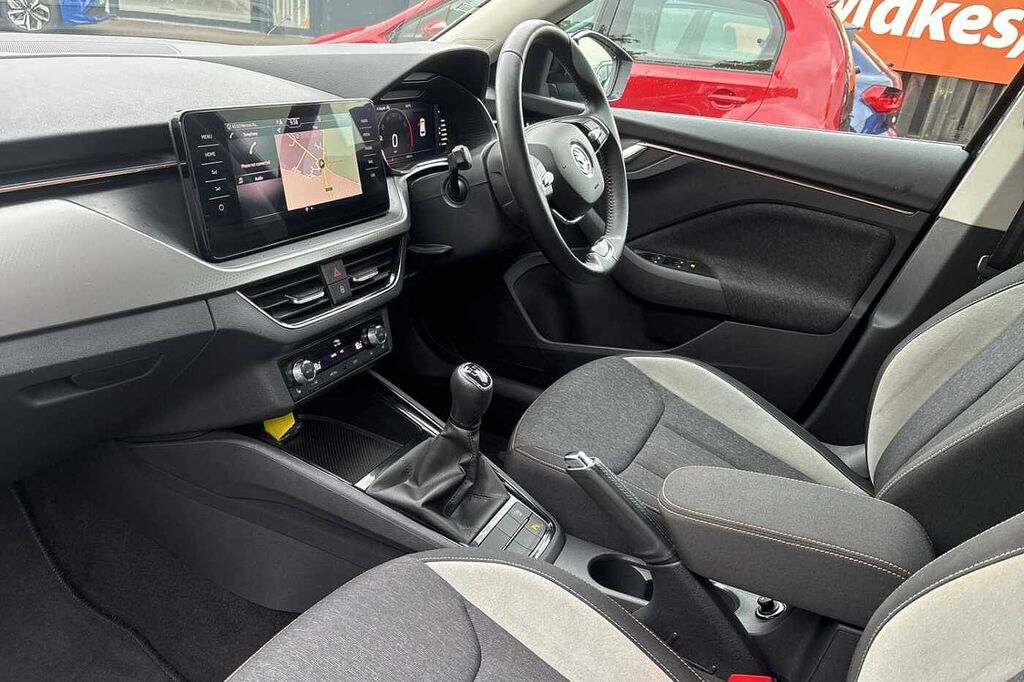 Skoda Kamiq 1.0 Tsi 110 Se L Executive DE24HLH Black #2