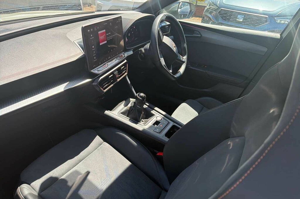 Cupra Leon 1.5 Tsi 150 V2 DX25VBP Grey #2
