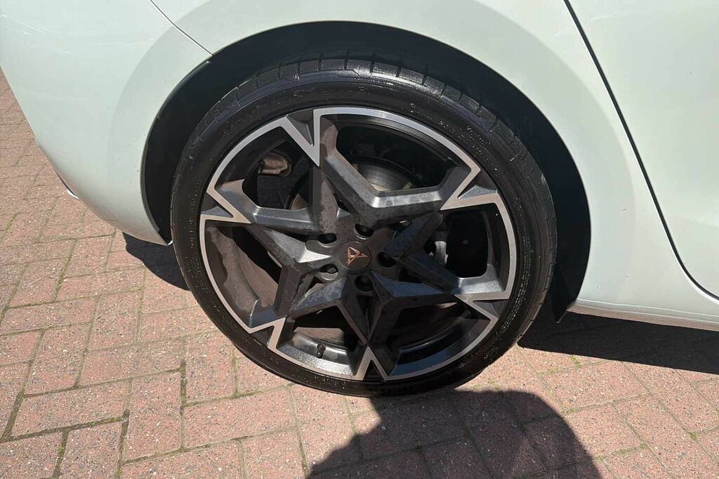 Cupra Leon 1.5 Tsi 150 V2 DX25VBP Grey #5