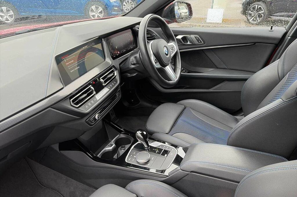 BMW 1 Series 118I 136 M Sport Step DN72LTJ Red #2