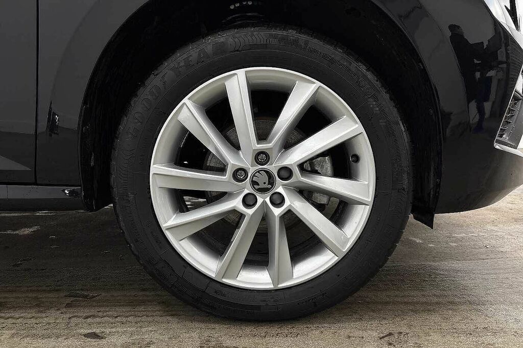 Skoda Kamiq 1.0 Tsi 95 Se Edition GF25YHY Black #5