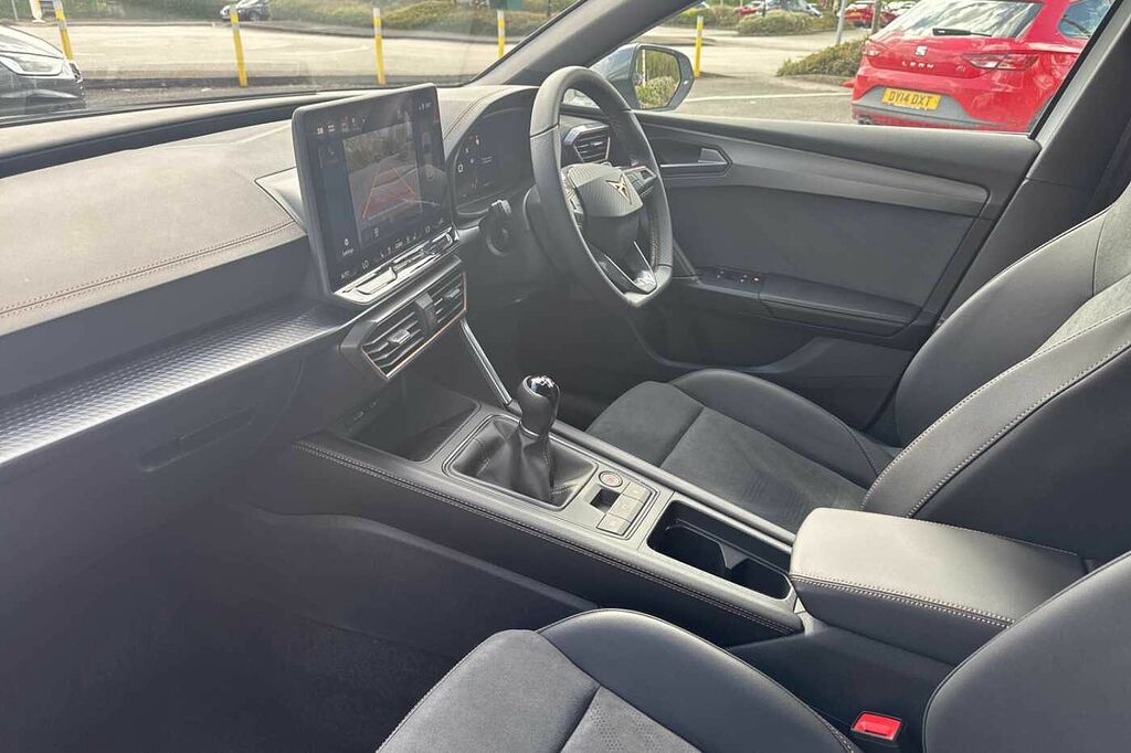 Cupra Leon 1.5 Tsi 150 V2 DC25GWN White #2