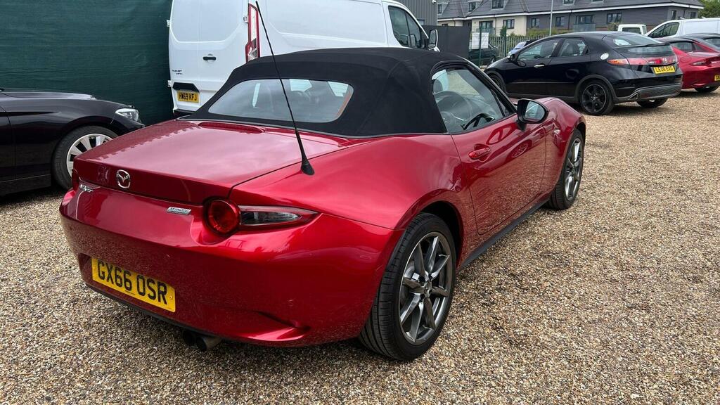 Mazda MX-5 Convertible 2.0 Skyactiv-g Sport Nav Euro 6 2 Red #6