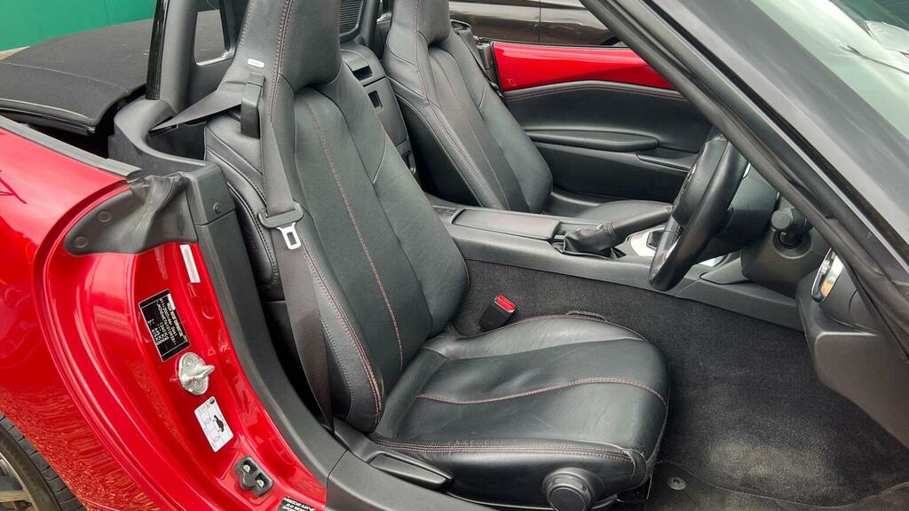 Mazda MX-5 Convertible 2.0 Skyactiv-g Sport Nav Euro 6 2 Red #2