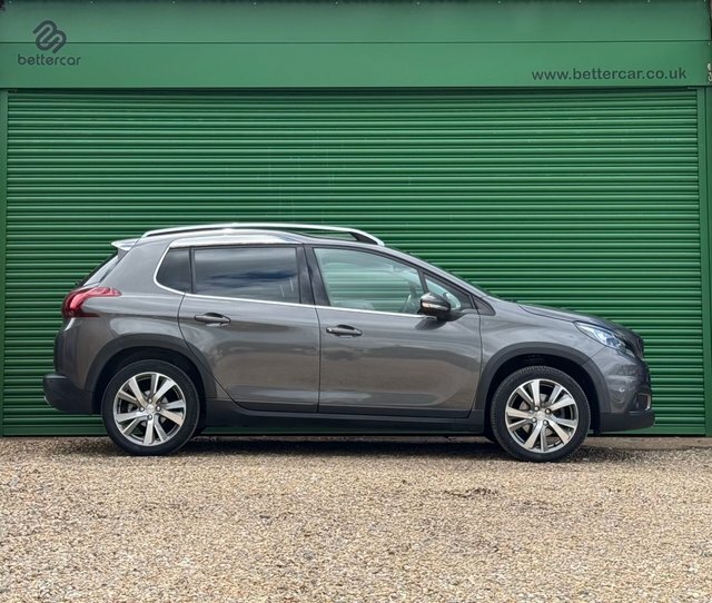 Peugeot 2008 Puretech Gpf Allure Suv EN19JDK Grey #4
