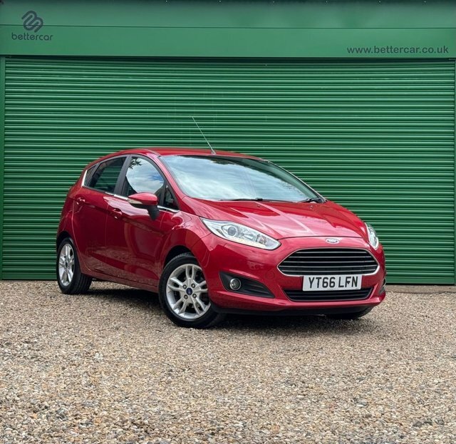 Ford Fiesta Ecoboost Zetec Hatchback YT66LFN Red #3