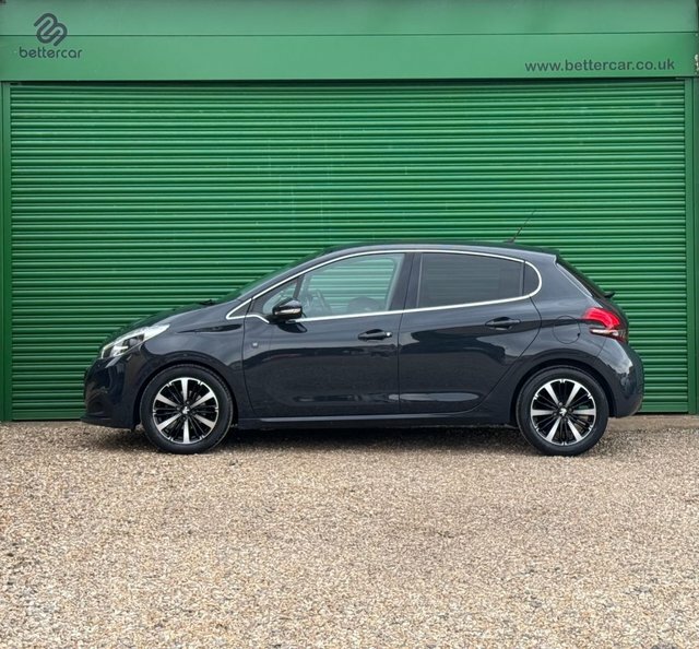 Peugeot 208 Puretech Tech Edition Hatchback KW69ZMU Grey #5