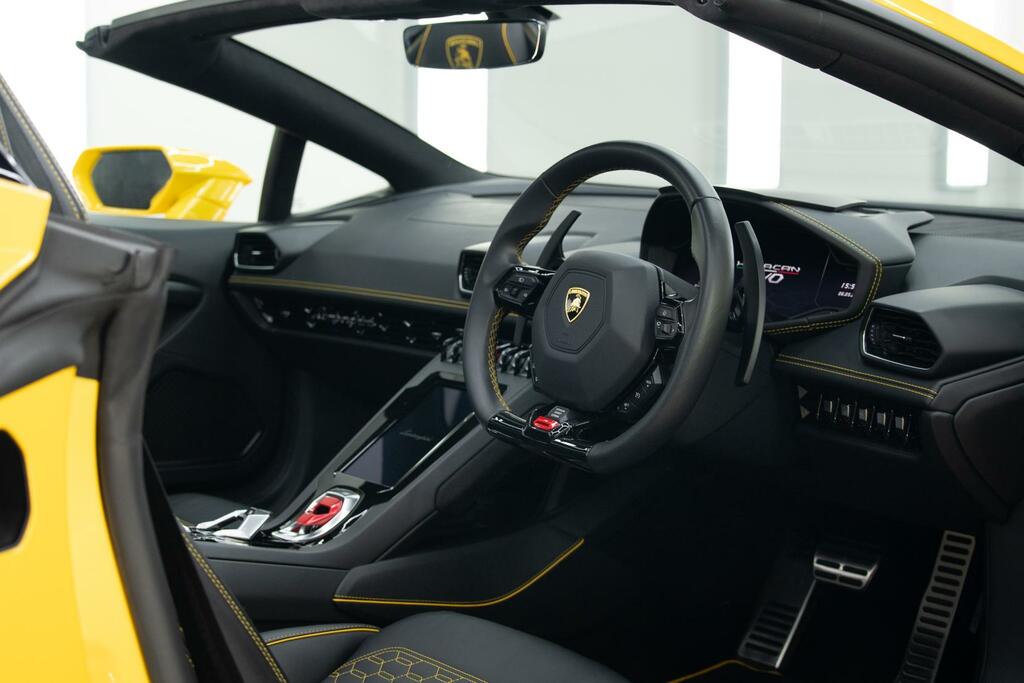 Lamborghini Huracan 5.2 V10 Lp 640-4 Evo Spyder Ldf 4Wd Eur Yellow #4