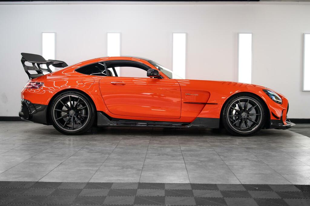 Mercedes-Benz AMG GT 4.0 V8 Biturbo Black Series Coupe Spds Orange #3