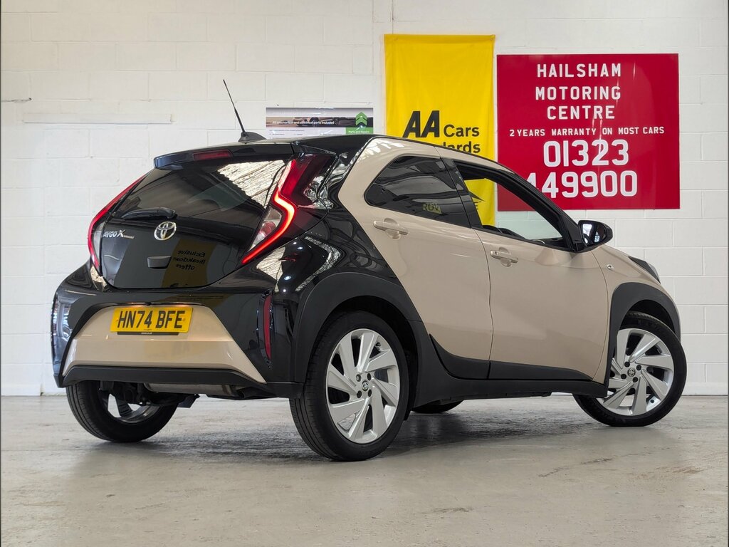 Toyota Aygo X 1.0 Vvt-i Edge Hatchback Euro 6 HN74BFE Beige #5