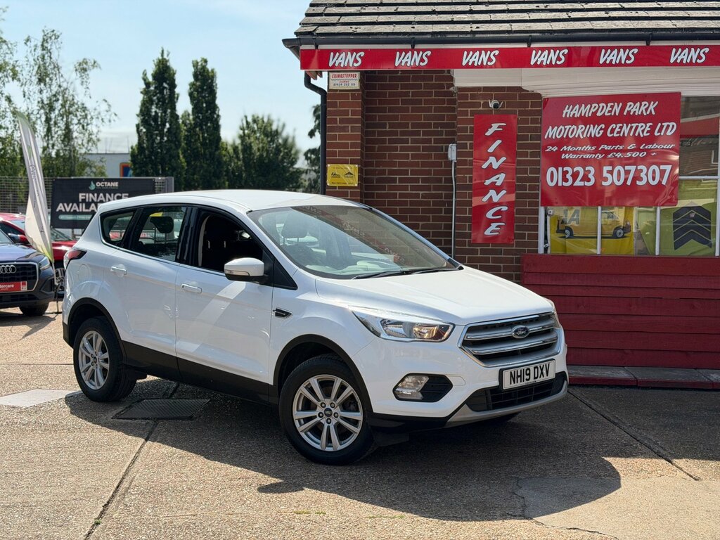 Ford Kuga 1.5T Ecoboost Gpf Zetec Suv Euro White
