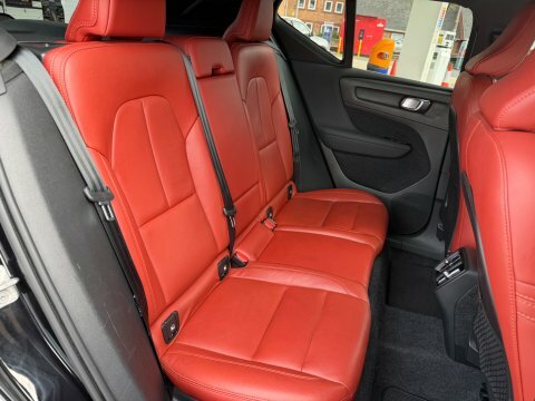 Volvo XC40 T3 Inscription  Black #6