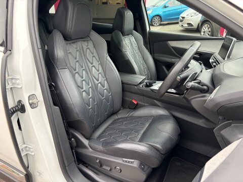 Peugeot 3008 2.0 Bluehdi Gt  White #3