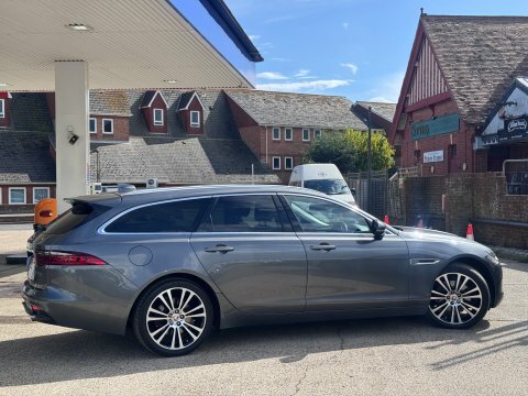 Jaguar XF D Portfolio Awd Grey #2