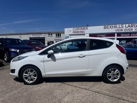 Ford Fiesta Zetec  White #5