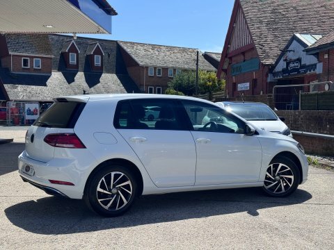 Volkswagen Golf Match Edition Tsi  White #2