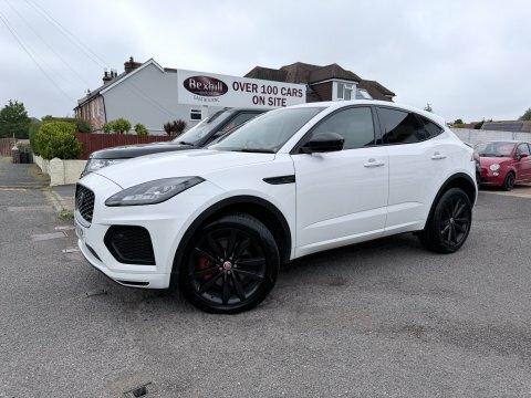 Jaguar E-Pace 2.0 R-dynamic Black White