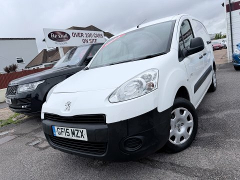 Peugeot Partner Fully - GF15MZX White #2