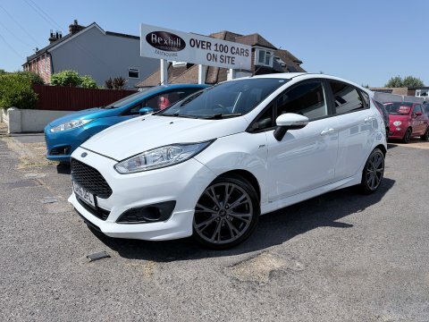 Ford Fiesta 1.0 St-line White