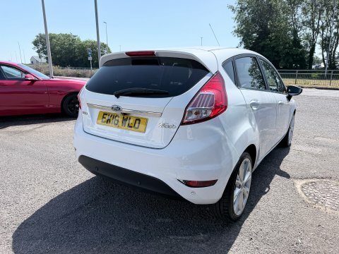 Ford Fiesta 1.0 Titanium EK16WLO White #5