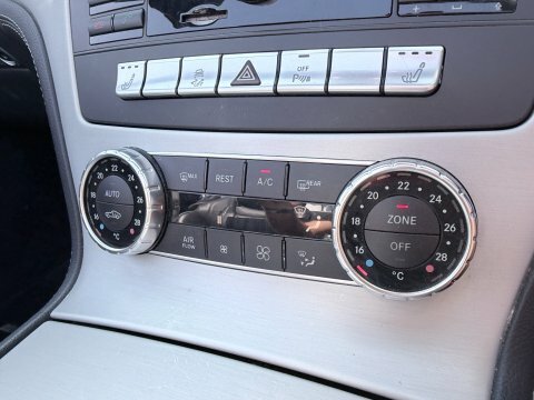 Mercedes-Benz SL Class 3.5L Null Silver #23