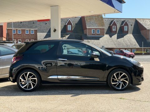 DS DS 3 1.6 Bluehdi Prestige Black #4