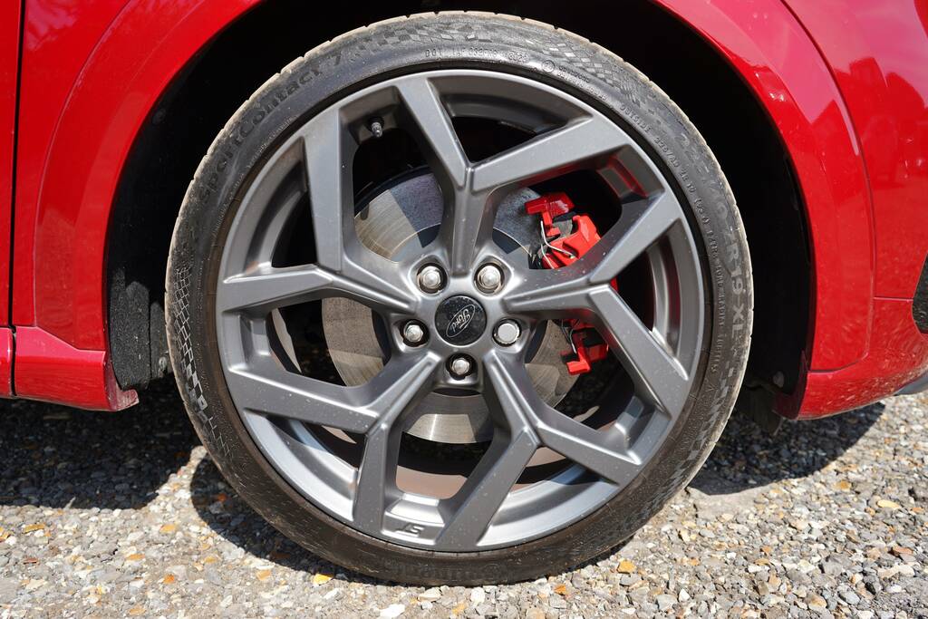 Ford Puma St KS73AKY Red #6