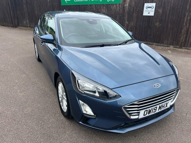 Ford Focus 2019 1.0T Ecoboost Titanium Hatchback M OW19MHX Blue #2