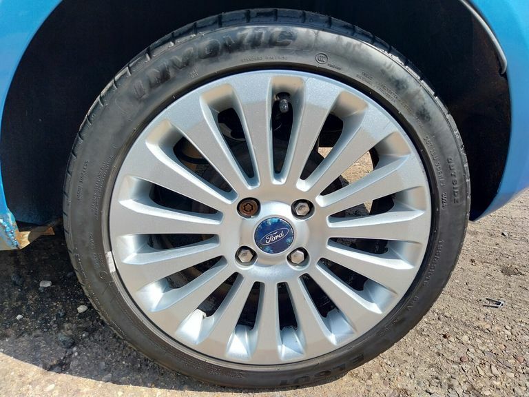 Ford Fiesta Titanium Blue #6