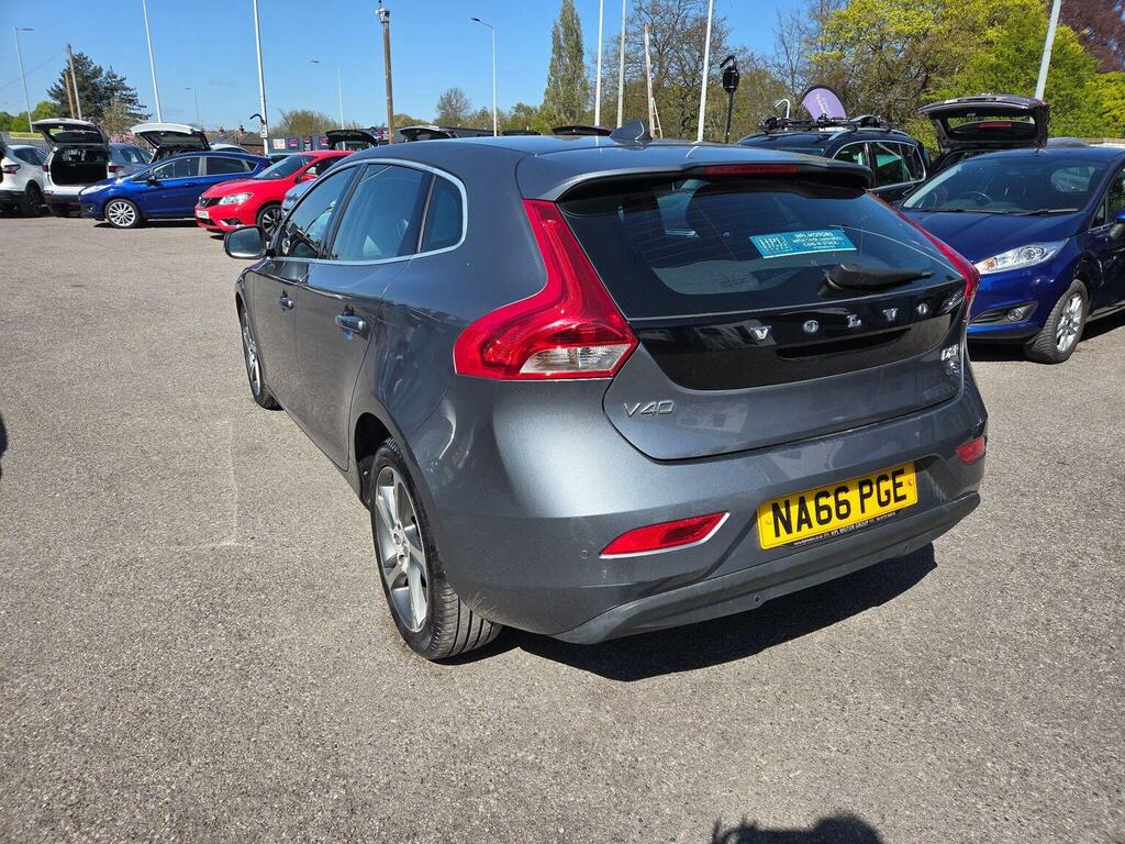 Volvo V40 Hatchback 2.0 D2 Inscription Euro 6 Ss 201 NA66PGE Grey #5