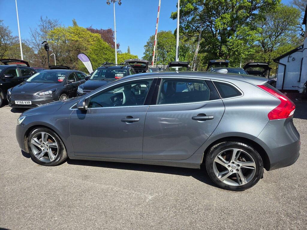 Volvo V40 Hatchback 2.0 D2 Inscription Euro 6 Ss 201 NA66PGE Grey #6
