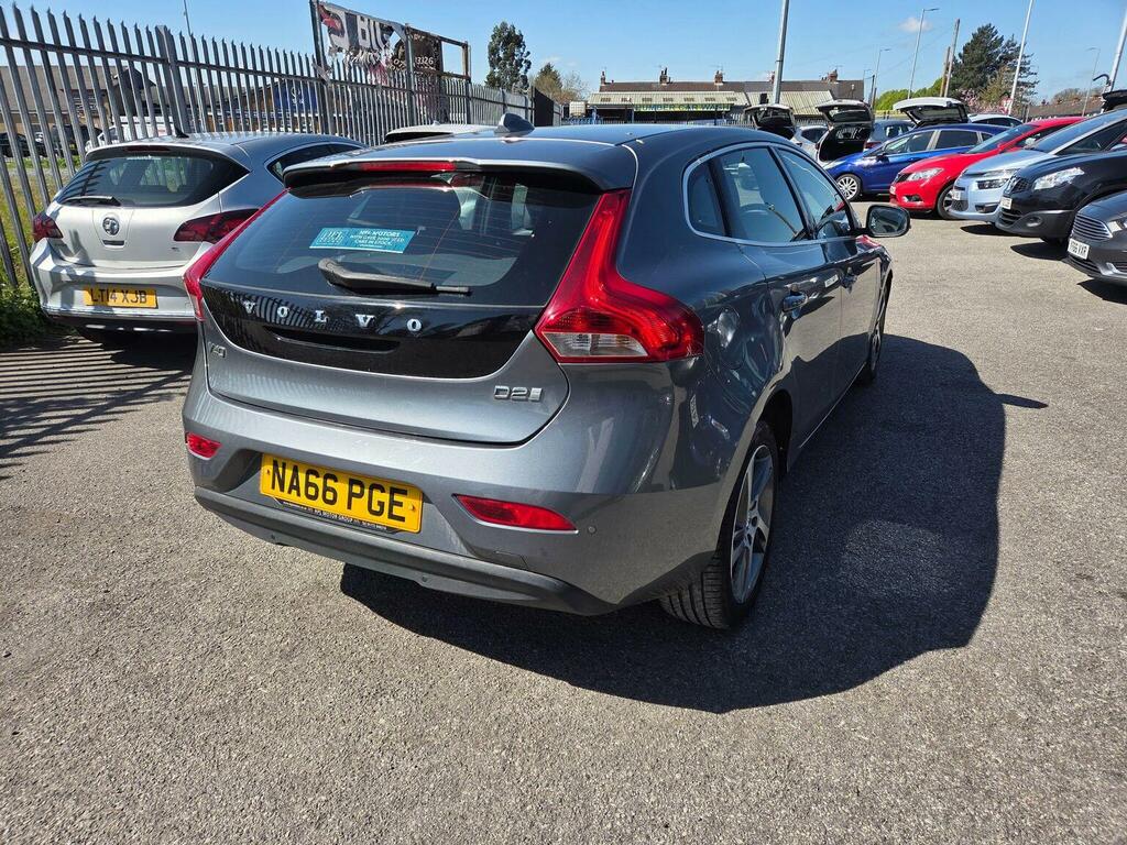 Volvo V40 Hatchback 2.0 D2 Inscription Euro 6 Ss 201 NA66PGE Grey #3