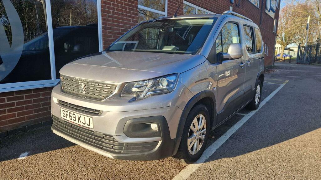 Peugeot Rifter 1.5 Rifter Horizon Re Td SF69KJJ Grey #4