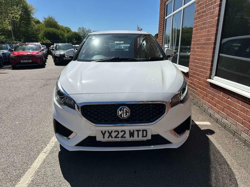 MG MG3 1.5 Vti-tech Exclusive Nav Euro 6 Ss YX22WTD White #5