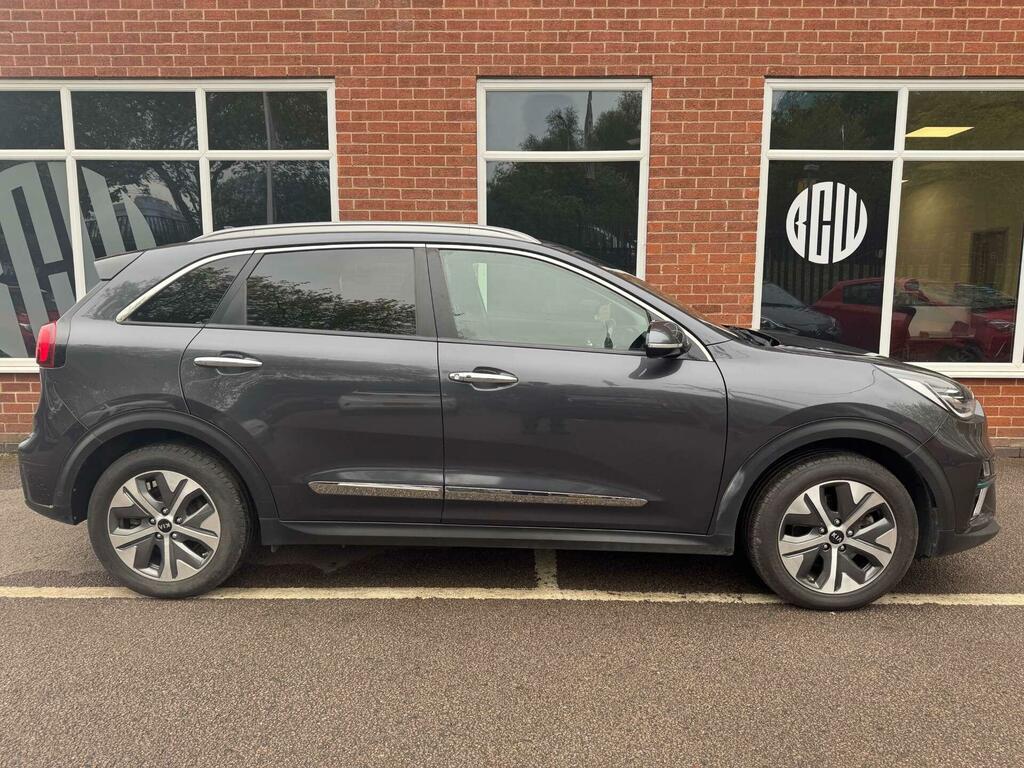Kia e-Niro 64Kwh 4 NL70GKJ Grey #2